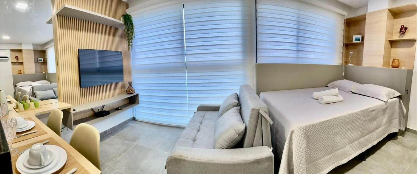 Flats A 450m Do Mar Em *