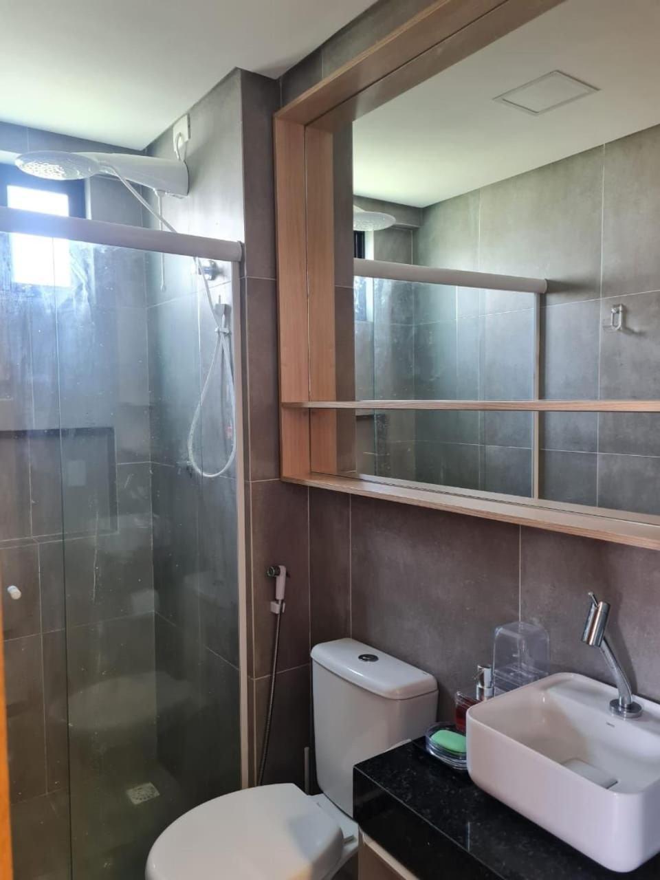 Flats A 450m Do Mar Em